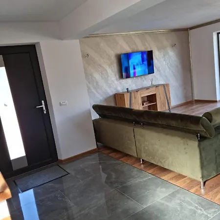 Vila Lac Holiday home Brasov
